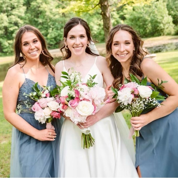 Meet your Posher. - Picture 2 of 2